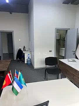 Kirayə verilir 1 otaqlı ofis 30 m²