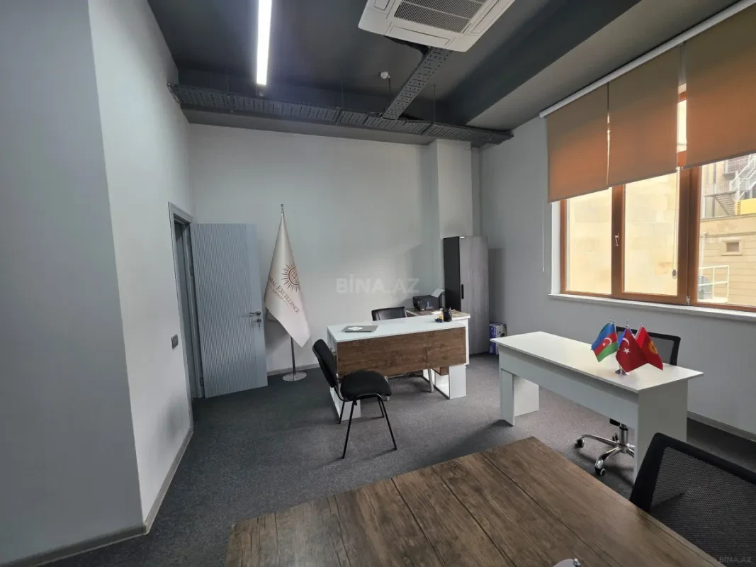 Kirayə verilir 1 otaqlı ofis 30 m²