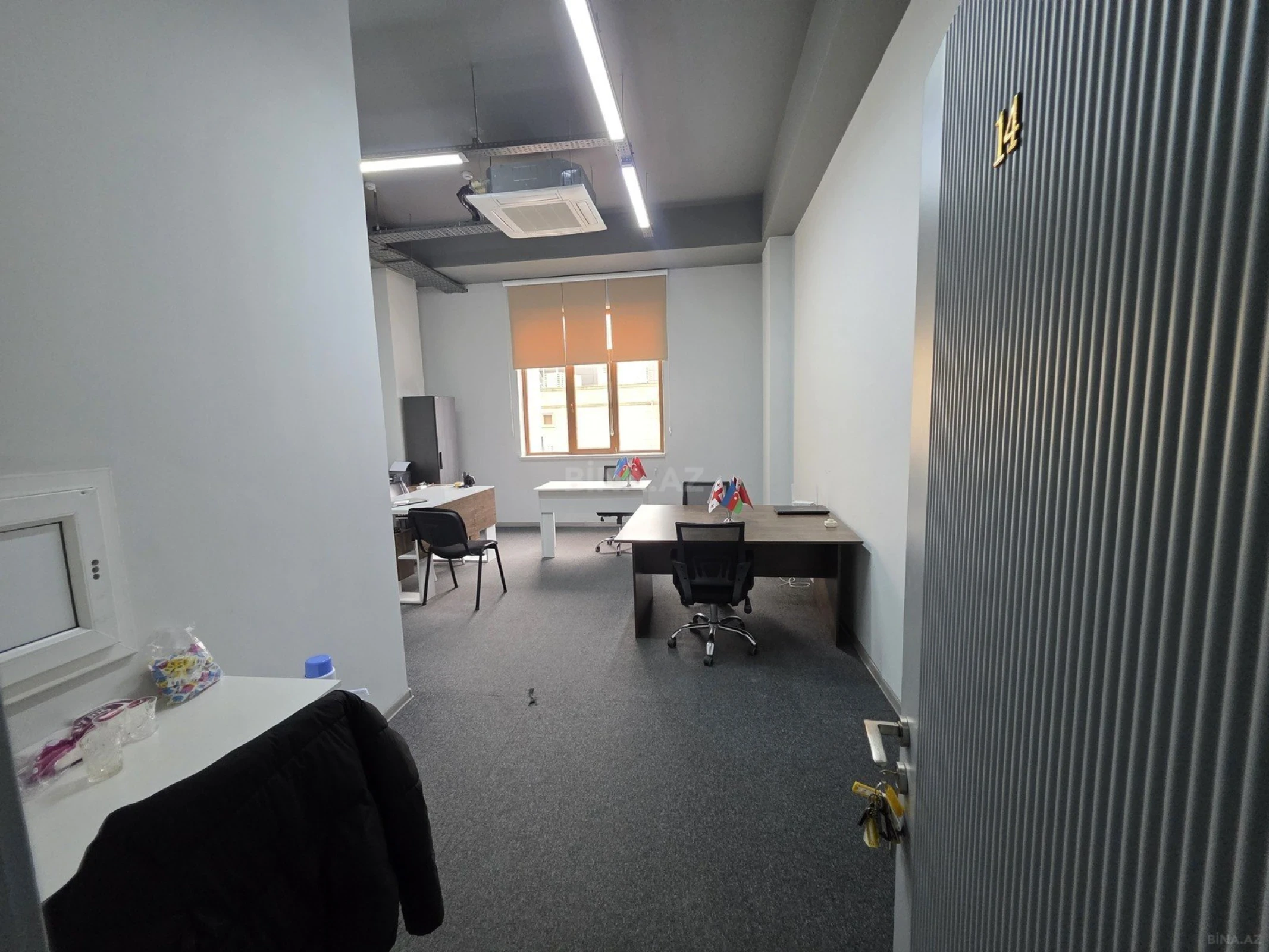 Kirayə verilir 1 otaqlı ofis 30 m²