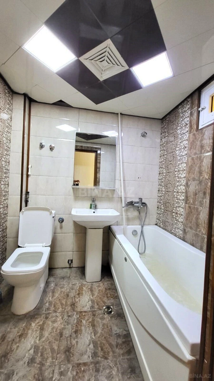 Satılır 3 otaqlı mənzil 85 m²