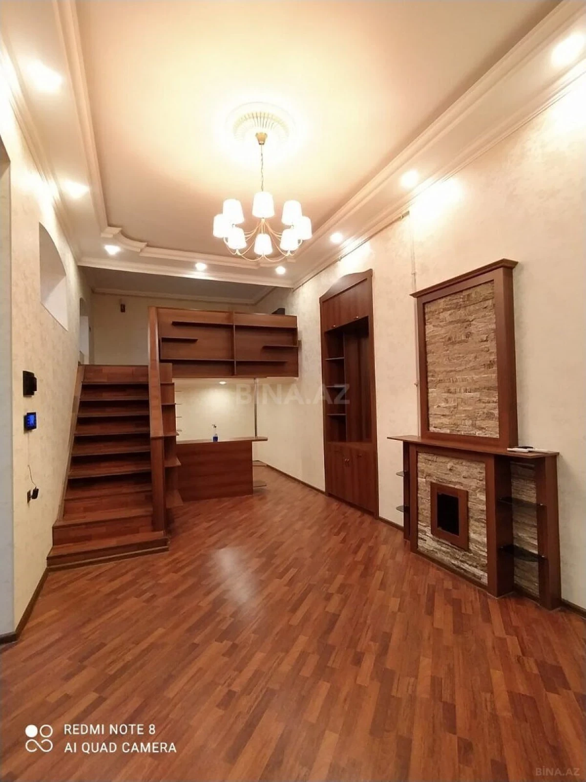 Satılır 3 otaqlı mənzil 60 m²
