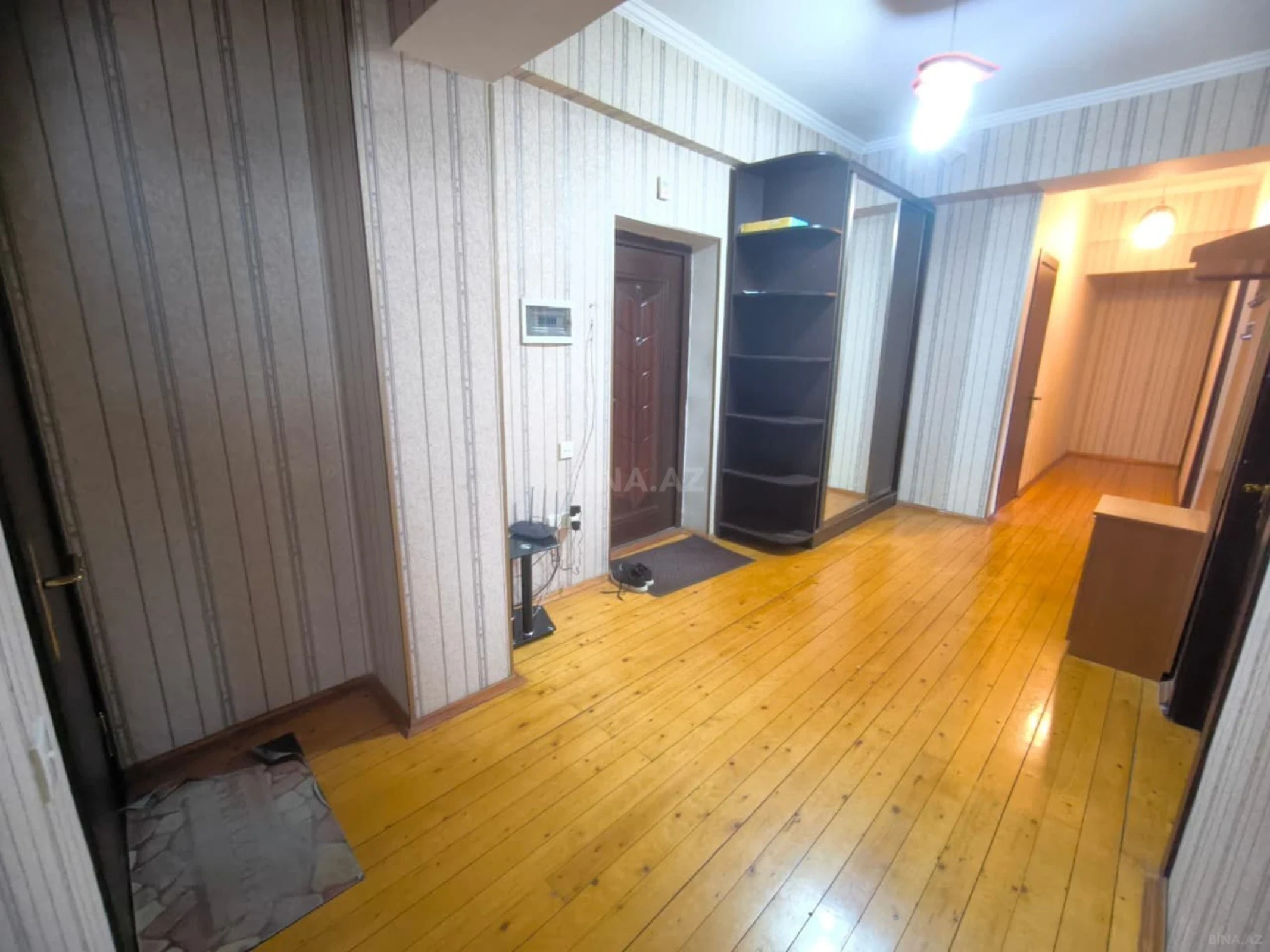 Kirayə verilir 3 otaqlı mənzil 110 m²
