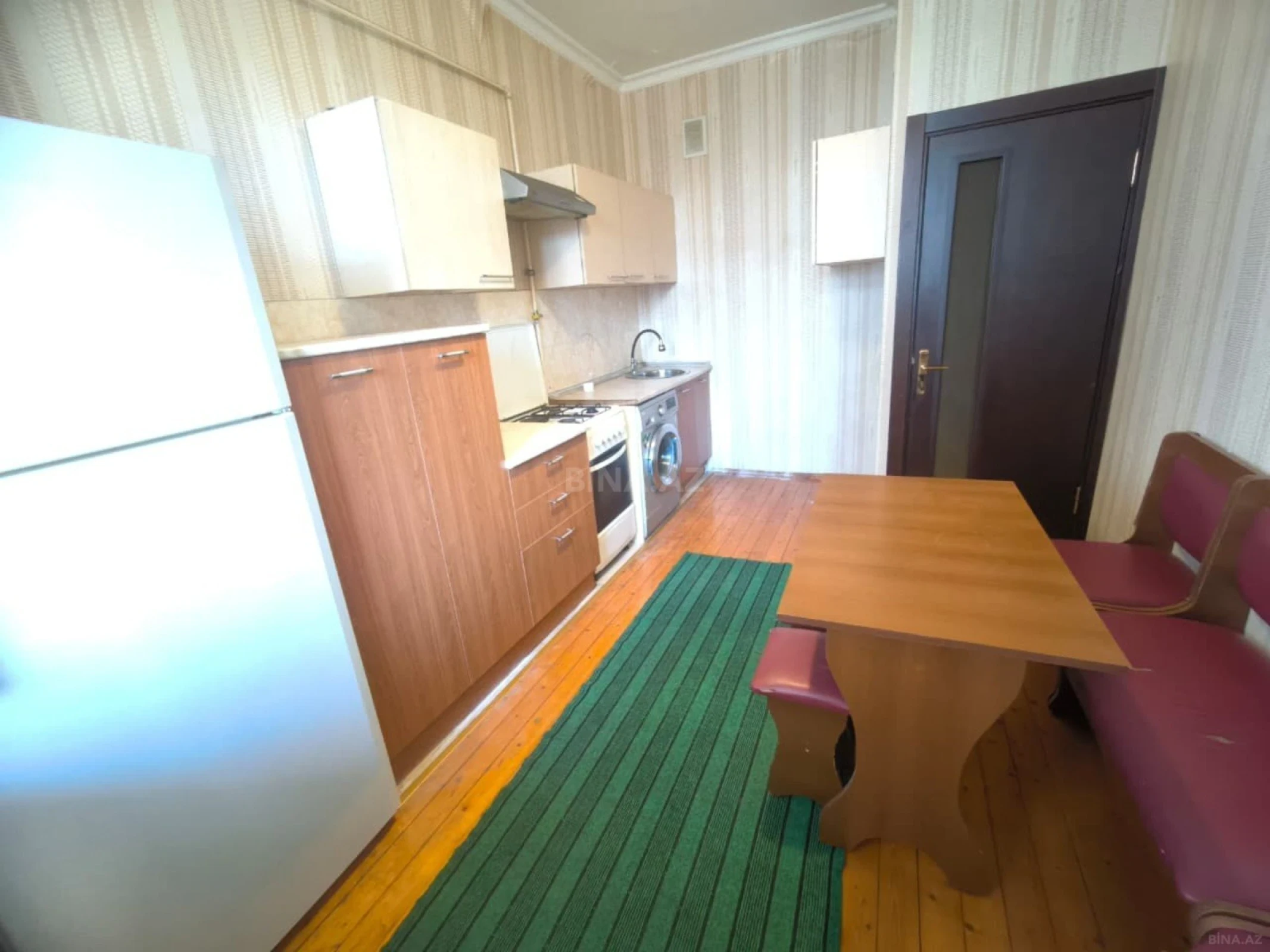 Kirayə verilir 3 otaqlı mənzil 110 m²