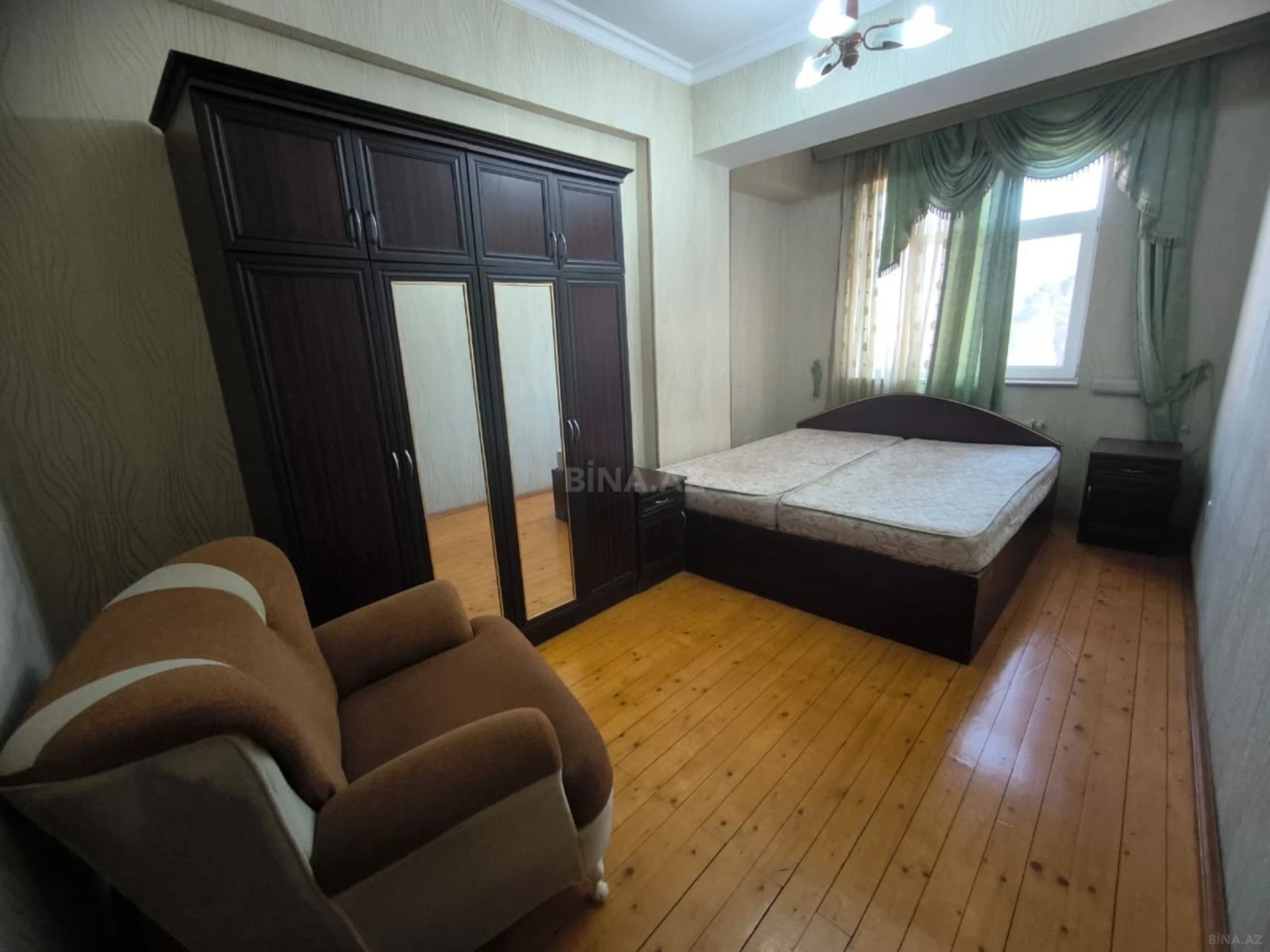 Kirayə verilir 3 otaqlı mənzil 110 m²