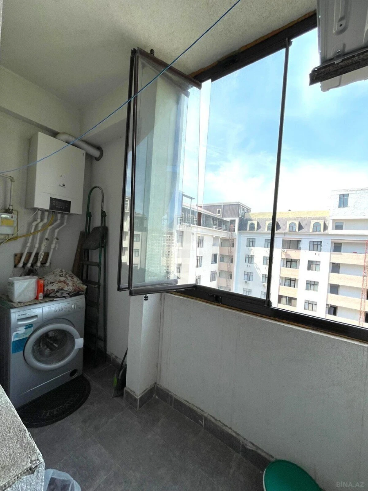 Kirayə verilir 2 otaqlı mənzil 70 m²