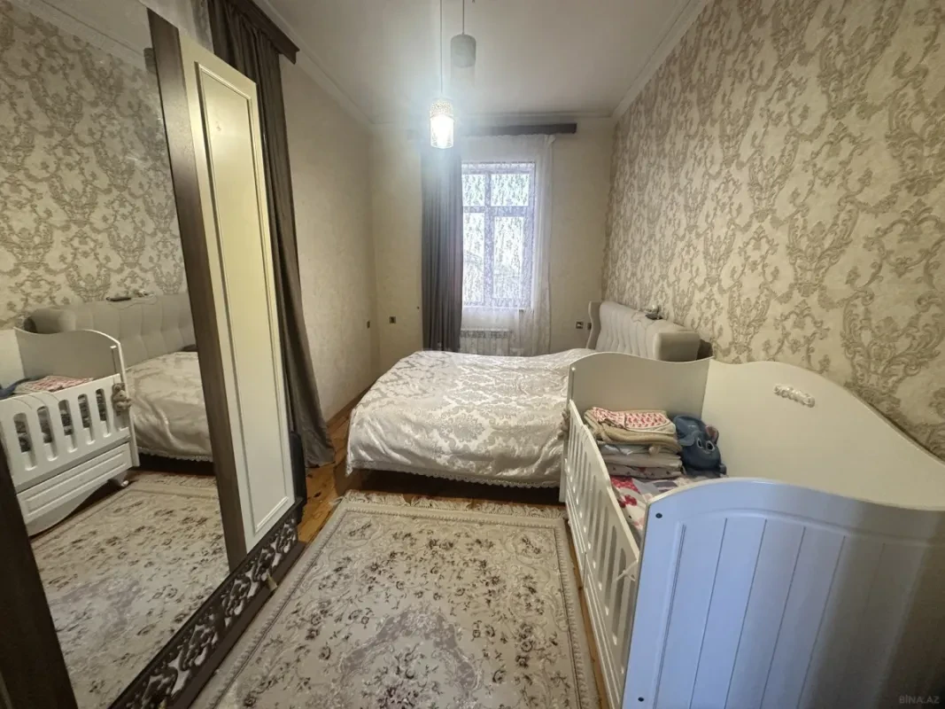 Satılır 4 otaqlı həyət evi 120 m²