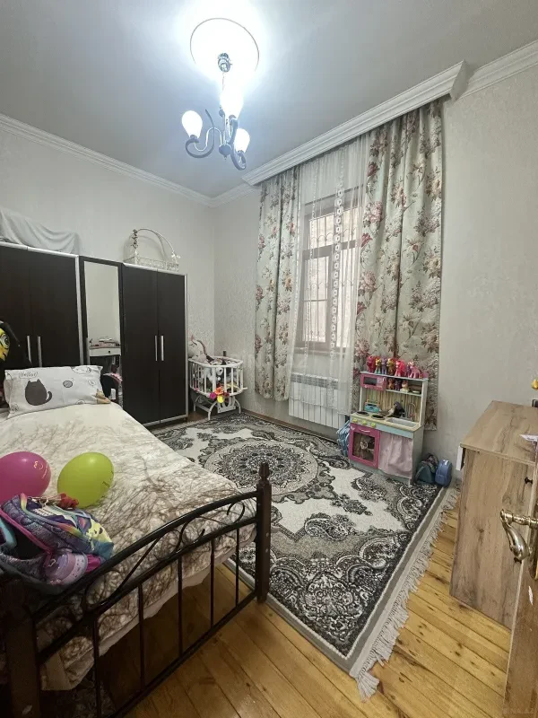 Satılır 4 otaqlı həyət evi 120 m²