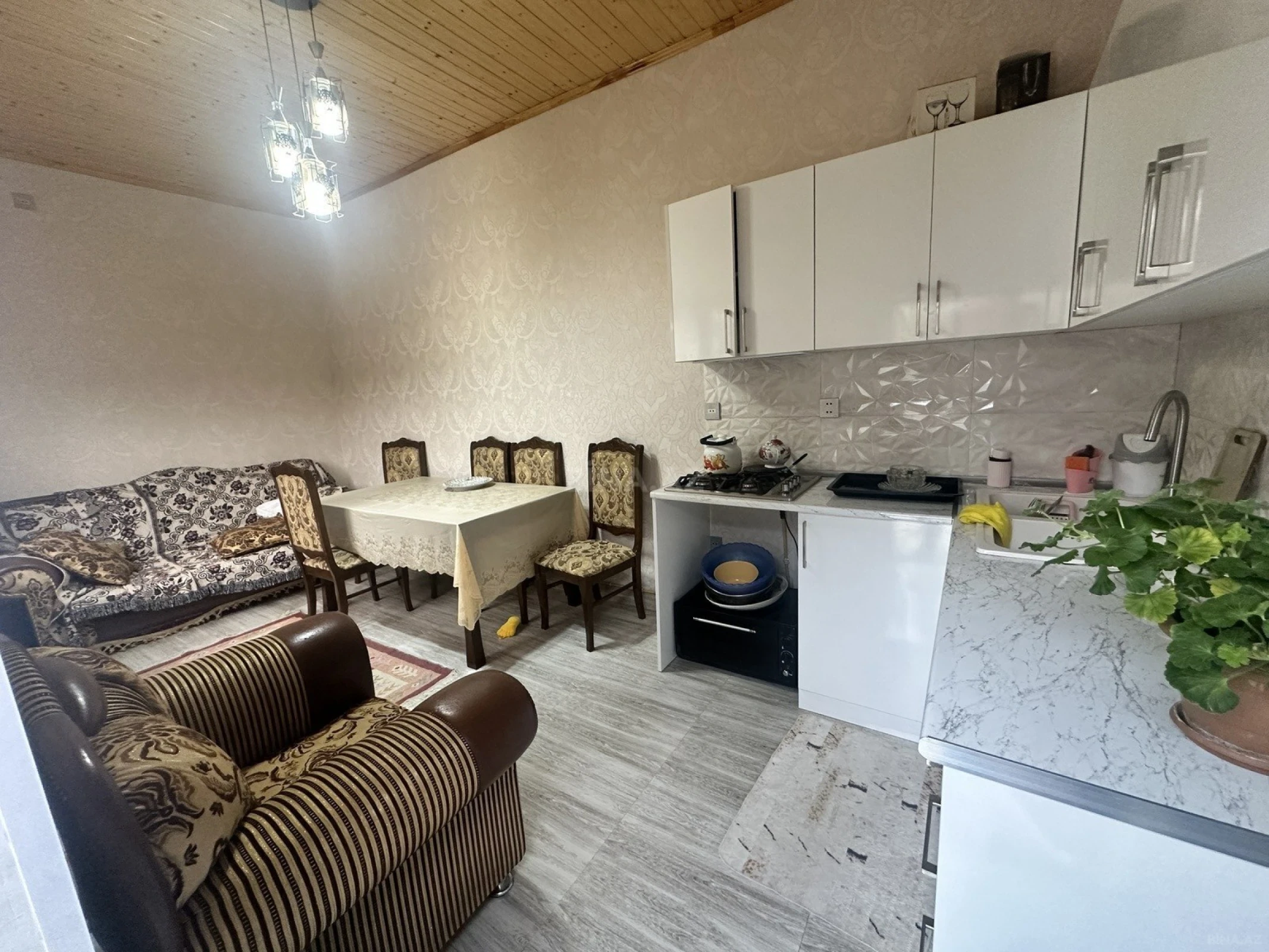 Satılır 4 otaqlı həyət evi 120 m²