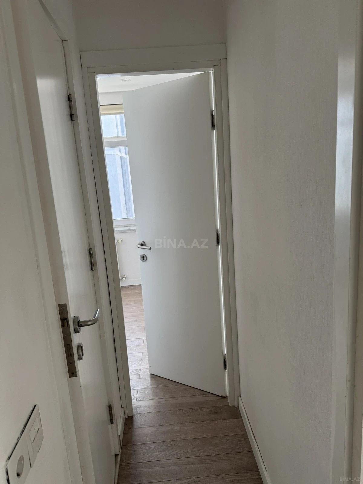 Satılır 1 otaqlı mənzil 30 m²