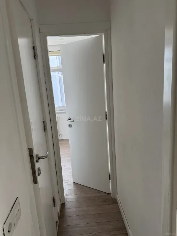 Satılır 1 otaqlı mənzil 30 m²