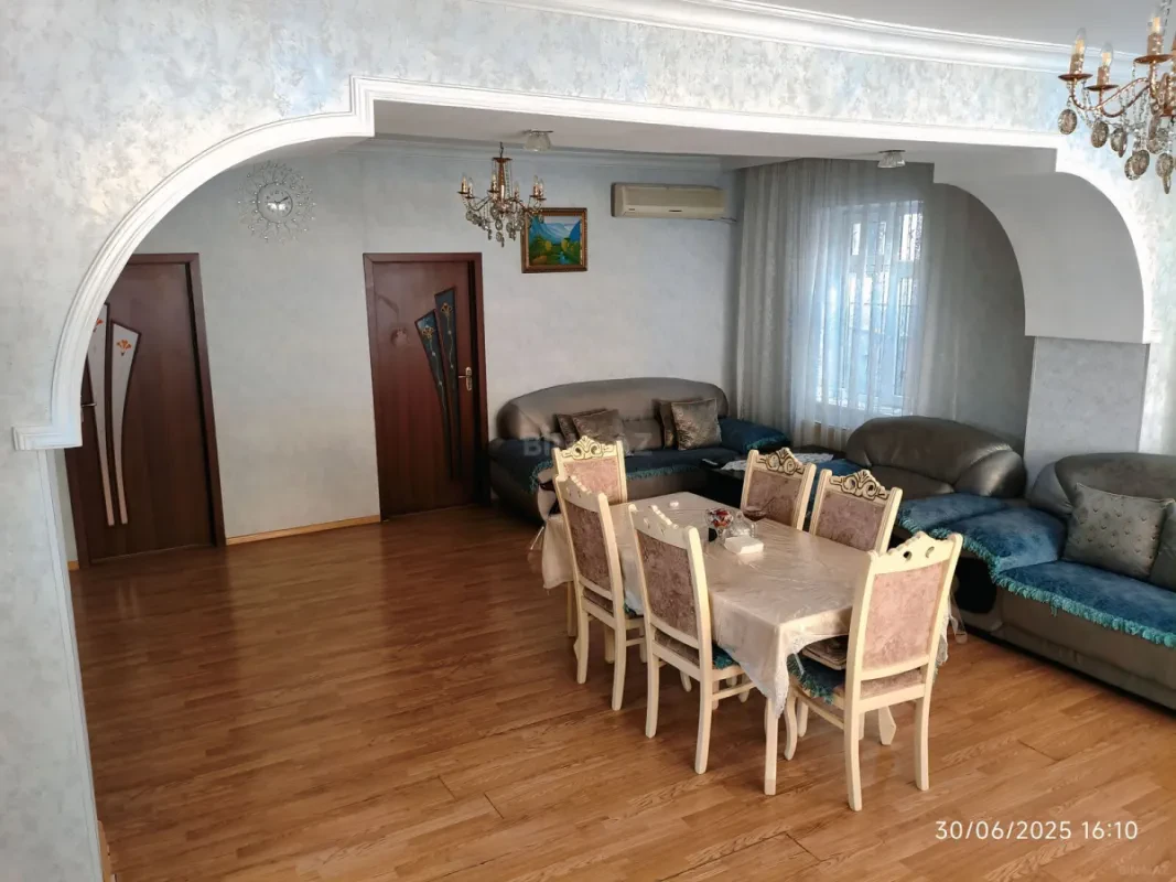 Satılır 4 otaqlı həyət evi 125 m²