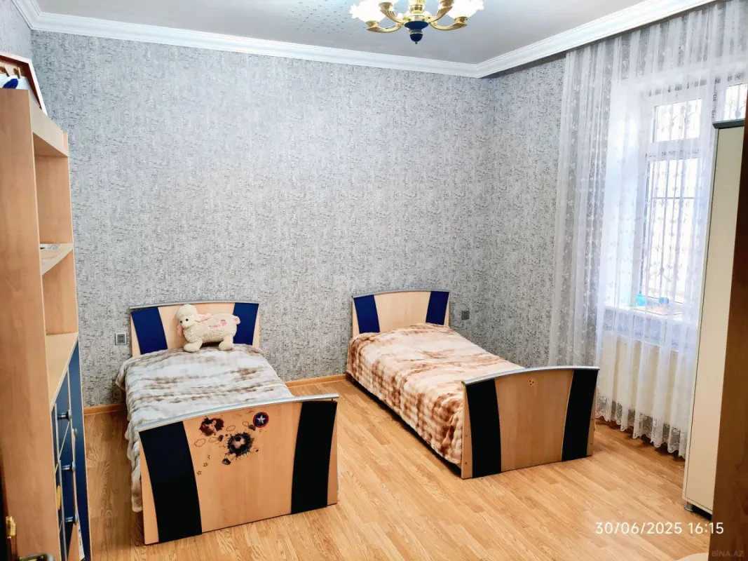 Satılır 4 otaqlı həyət evi 125 m²