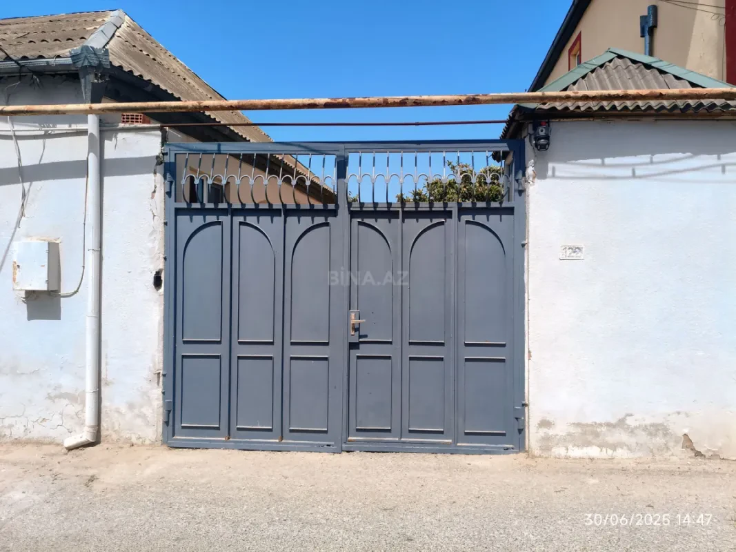 Satılır 4 otaqlı həyət evi 125 m²