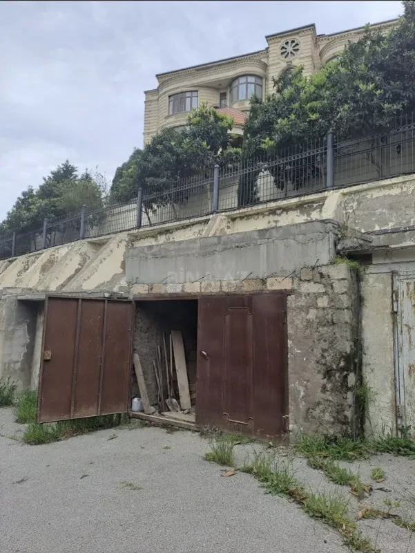 Satılır qaraj 30 m²