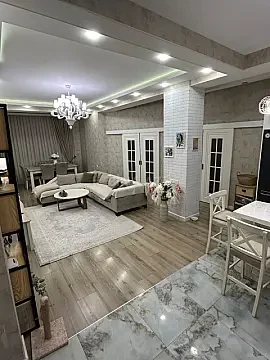 Satılır 4 otaqlı mənzil 105 m² — Bakı, İnşaatçılar 4 otaq 105.00 m²