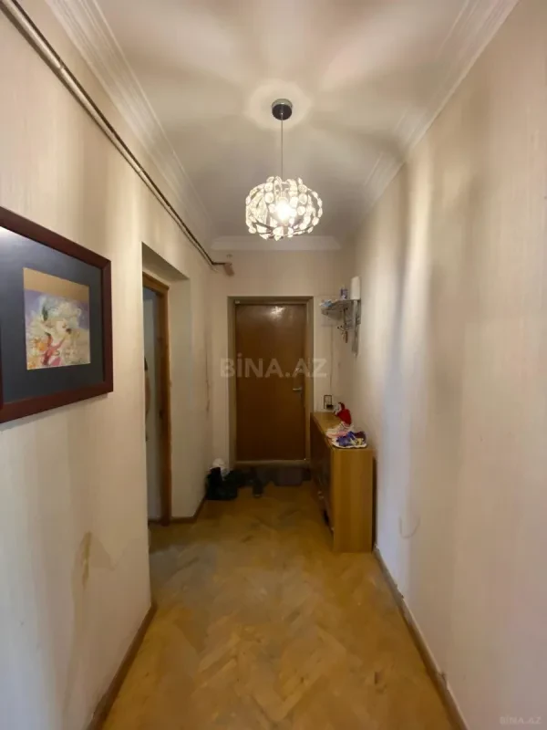 Satılır 4 otaqlı mənzil 100 m²