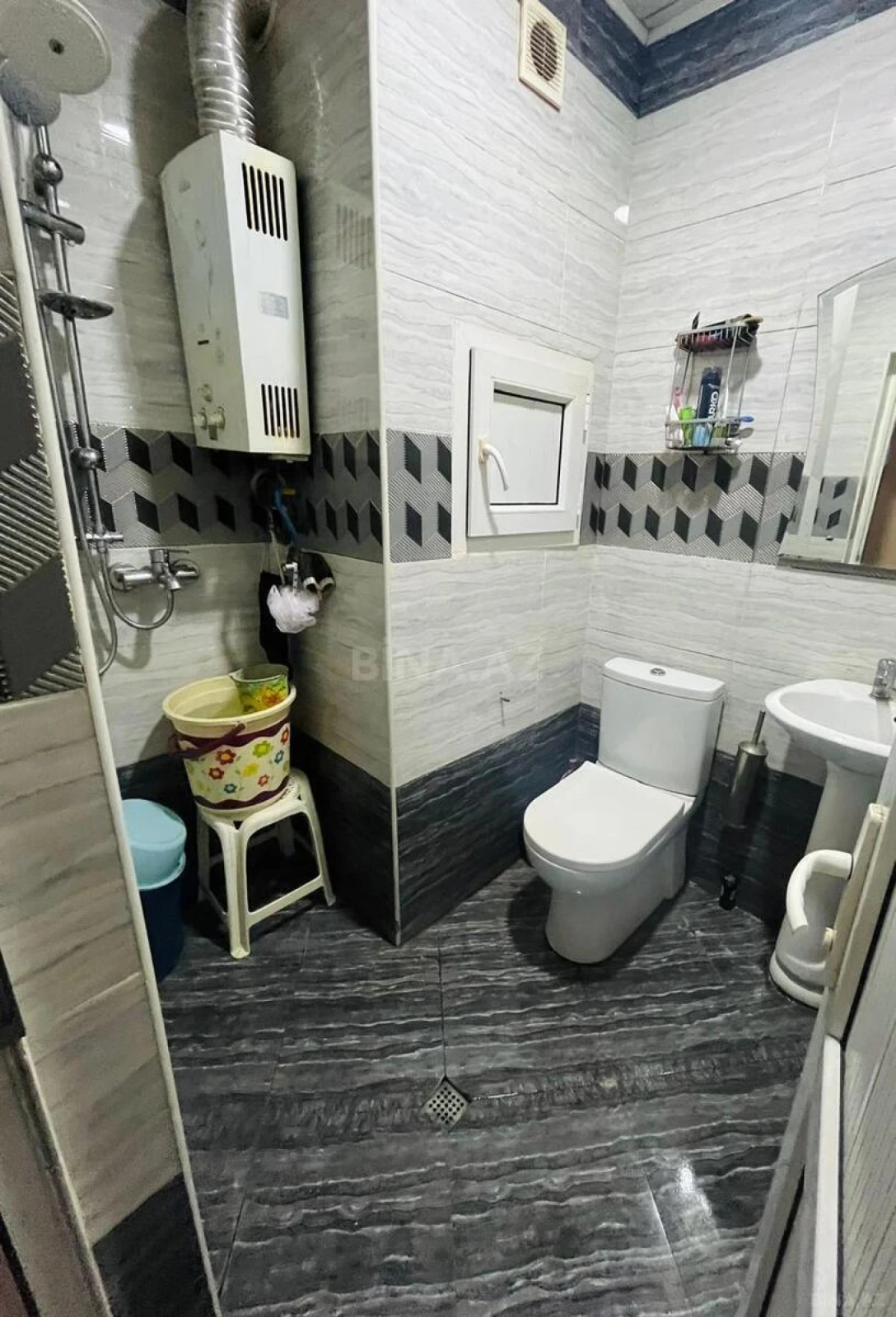 Satılır 2 otaqlı mənzil 36.9 m²