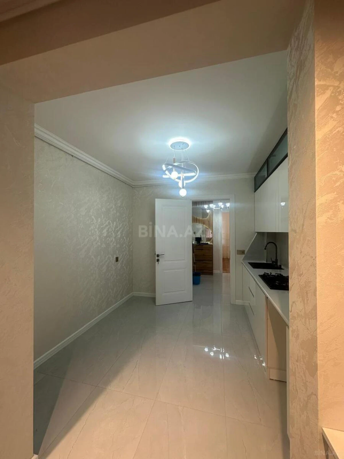 Satılır 3 otaqlı mənzil 75 m²