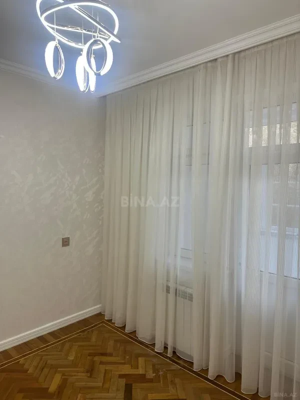Satılır 3 otaqlı mənzil 75 m²