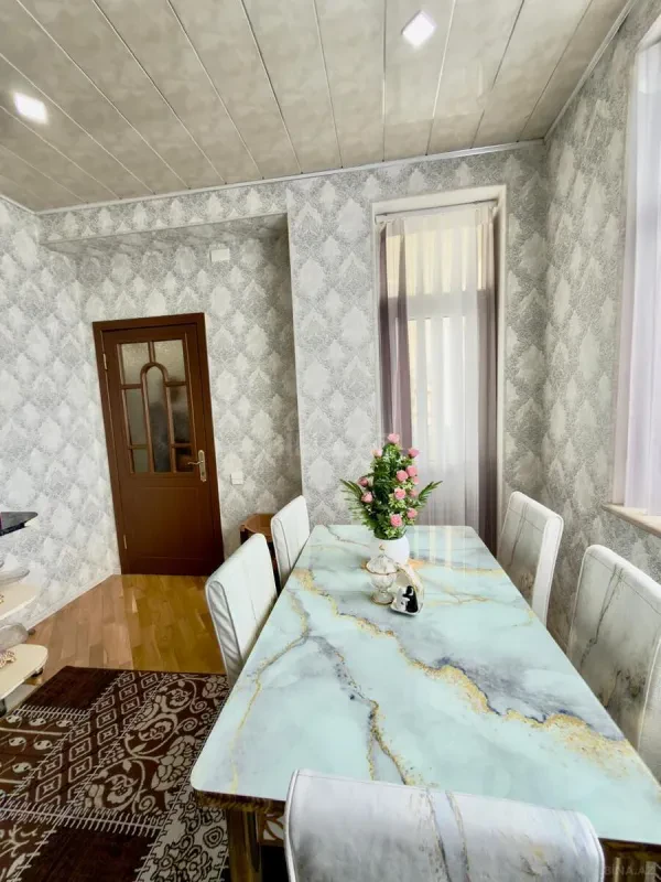 Satılır 3 otaqlı mənzil 99 m²