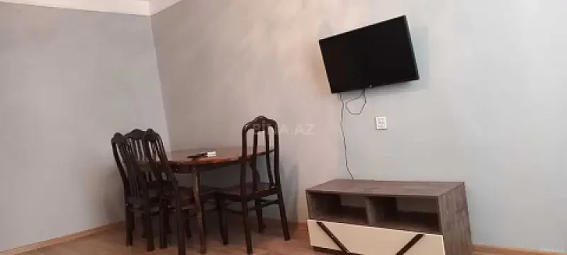 Kirayə verilir 2 otaqlı mənzil 65 m²