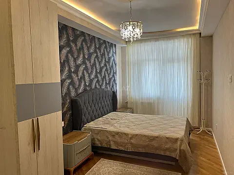 Kirayə verilir 3 otaqlı mənzil 100 m²