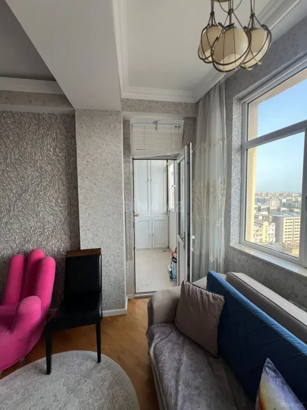 Kirayə verilir 3 otaqlı mənzil 100 m²