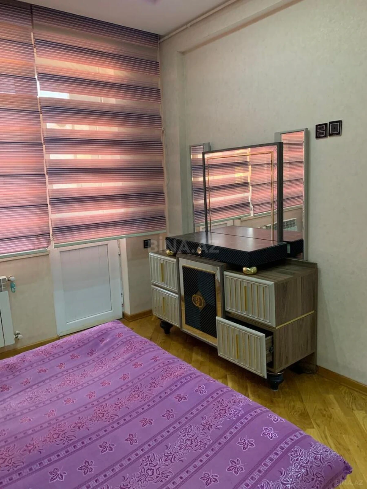 Kirayə verilir 3 otaqlı mənzil 107 m²