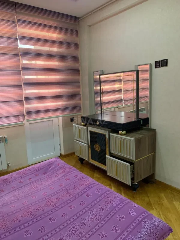 Kirayə verilir 3 otaqlı mənzil 107 m²