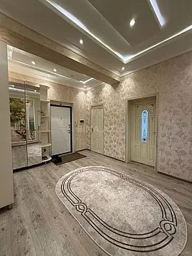 Satılır 3 otaqlı mənzil 95 m²