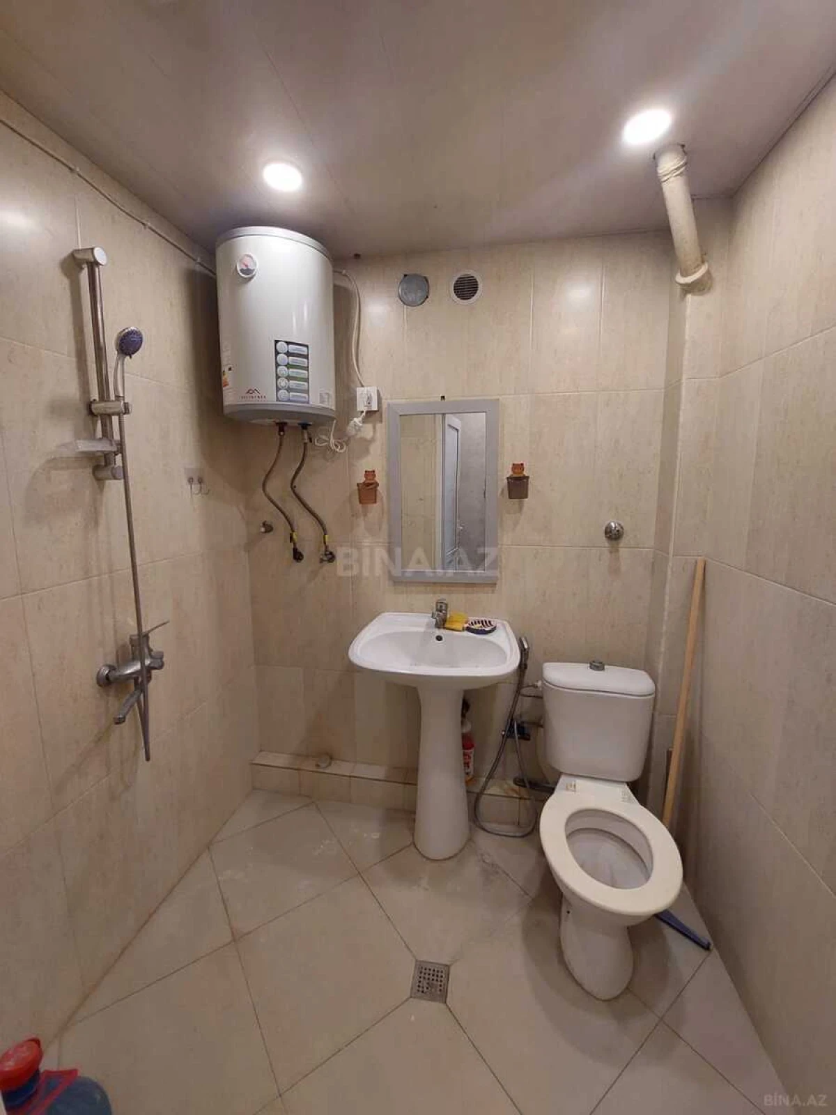 Satılır 3 otaqlı mənzil 75 m²