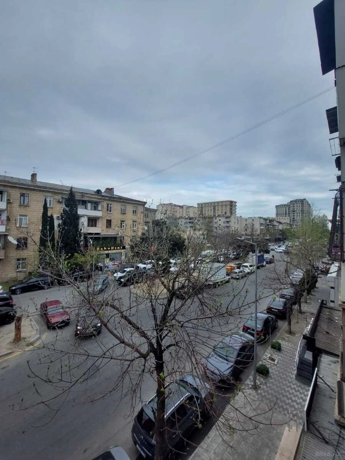 Satılır 3 otaqlı mənzil 75 m²