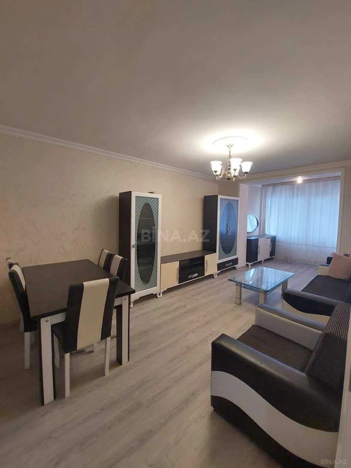 Satılır 3 otaqlı mənzil 75 m²