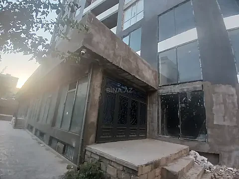 Satılır 3 otaqlı mənzil 125 m²