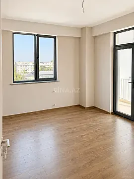 Satılır 2 otaqlı mənzil 87 m²