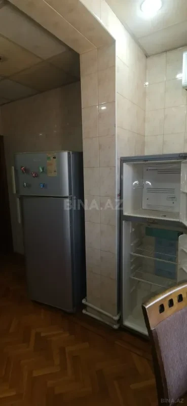 Kirayə verilir 4 otaqlı mənzil 100 m²