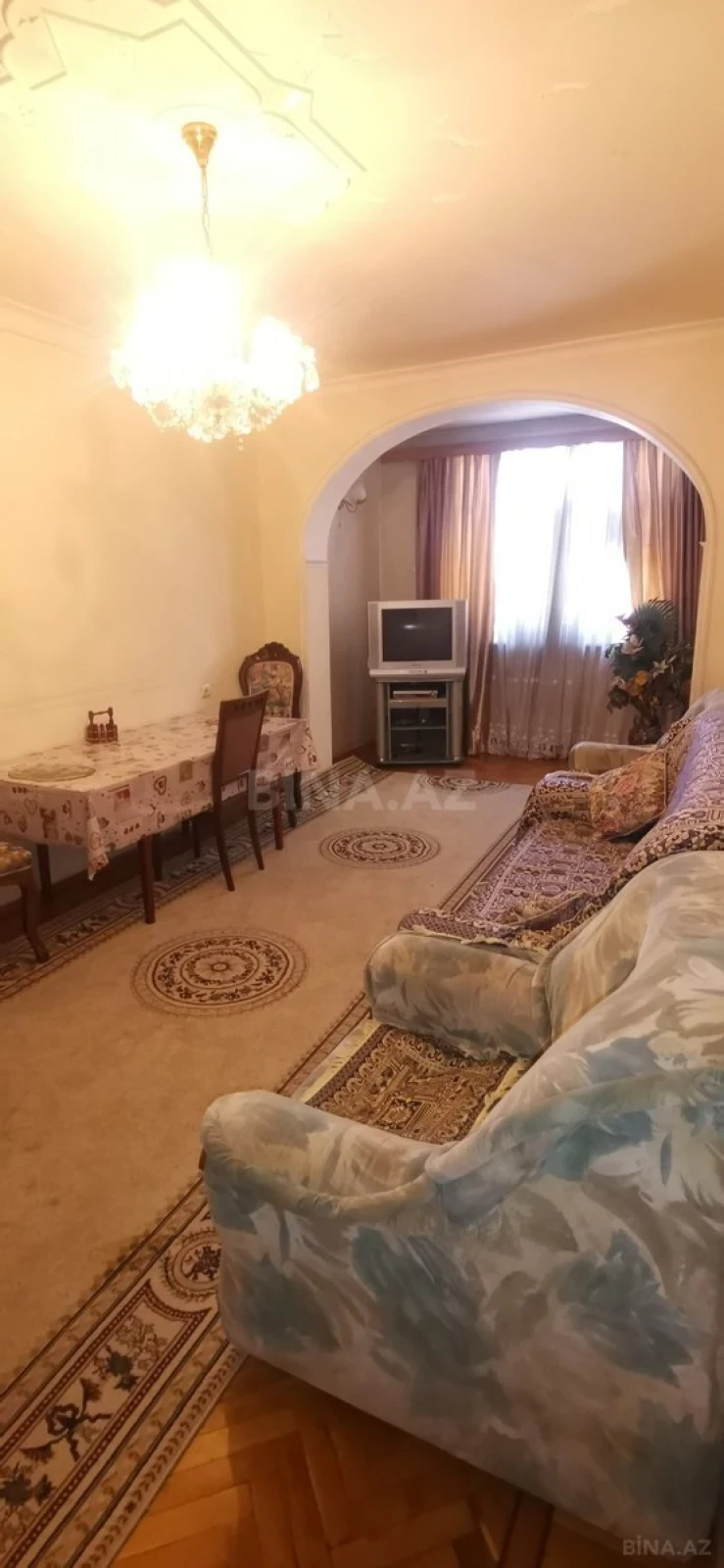 Kirayə verilir 4 otaqlı mənzil 100 m²