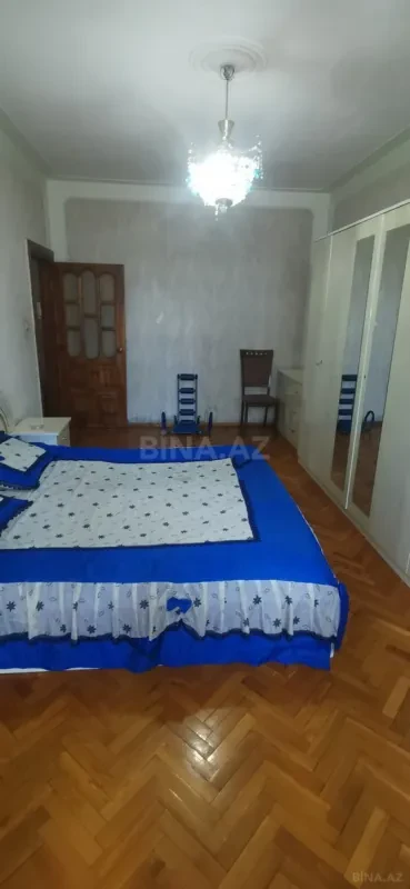 Kirayə verilir 4 otaqlı mənzil 100 m²