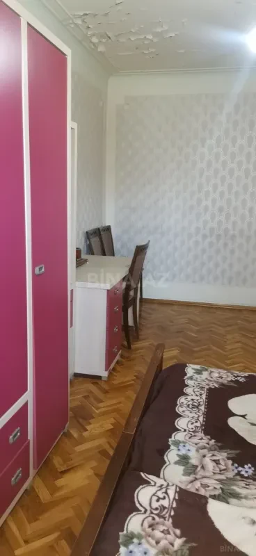 Kirayə verilir 4 otaqlı mənzil 100 m²