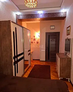 Kirayə verilir 2 otaqlı mənzil 65 m²
