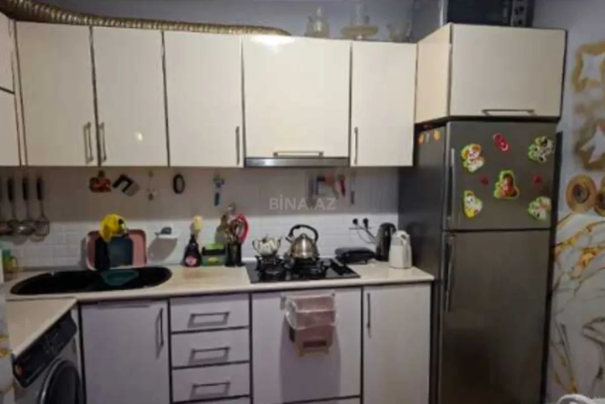 Kirayə verilir 2 otaqlı mənzil 65 m²