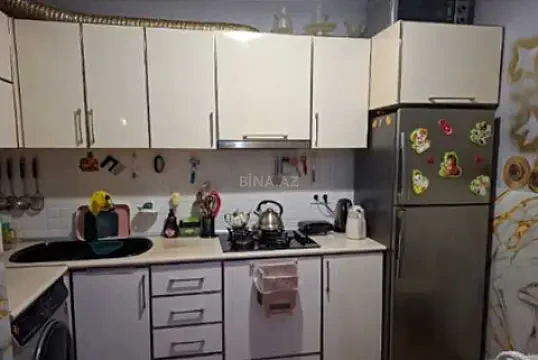 Kirayə verilir 2 otaqlı mənzil 65 m²