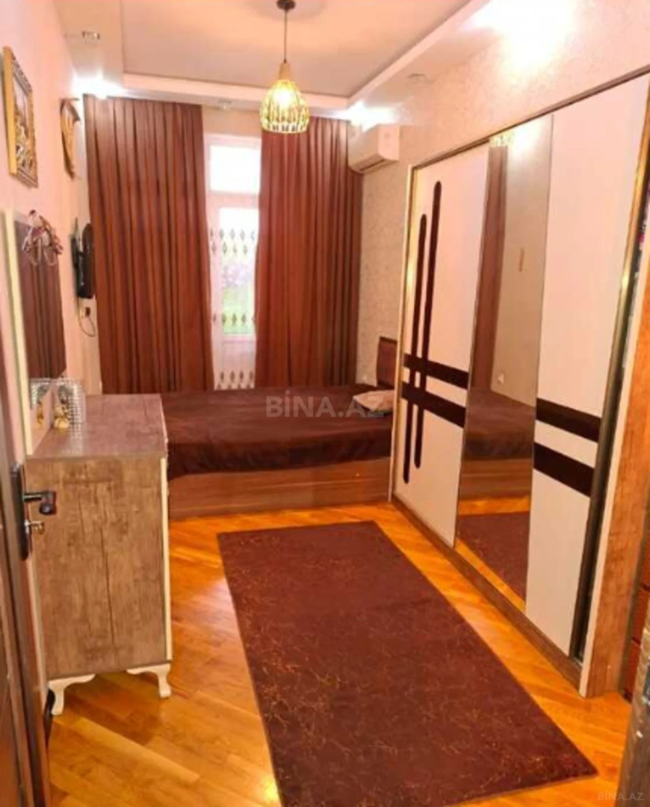 Kirayə verilir 2 otaqlı mənzil 65 m²