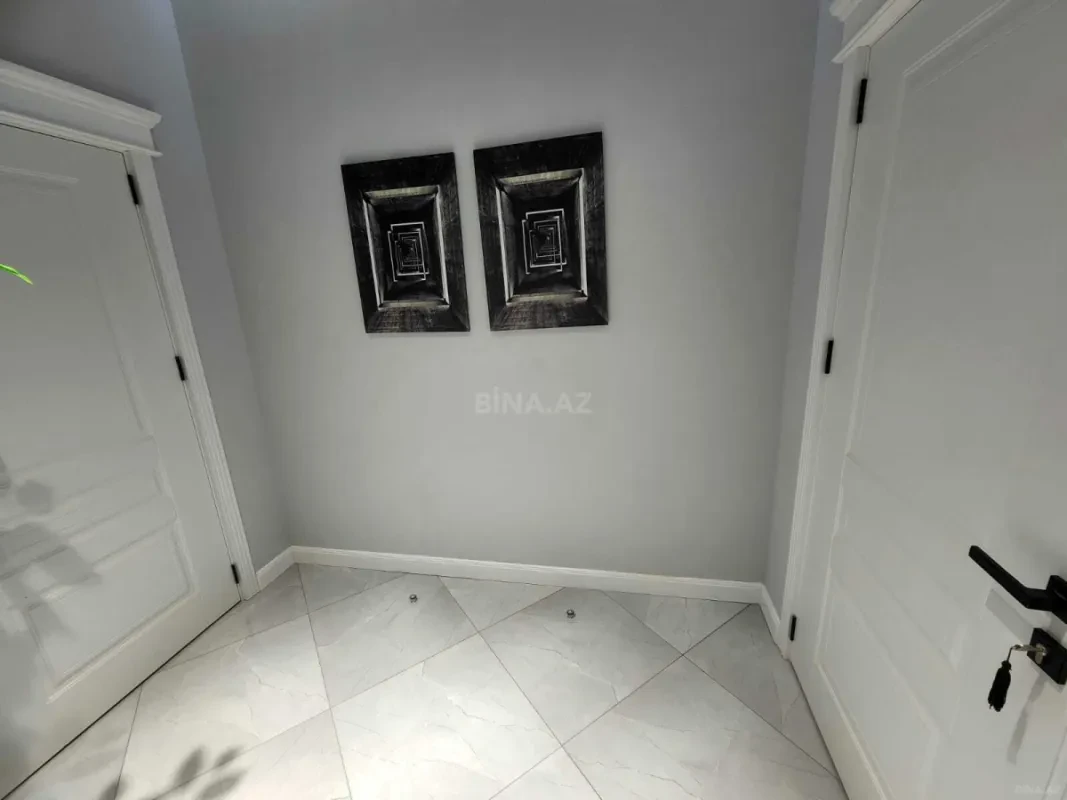 Kirayə verilir 2 otaqlı mənzil 85 m²