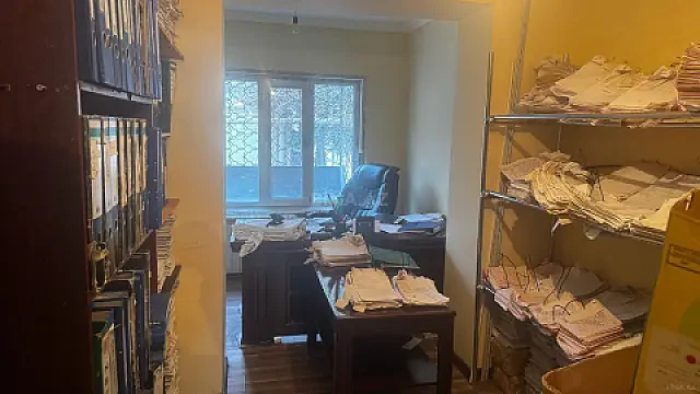 Kirayə verilir 3 otaqlı ofis 80 m²