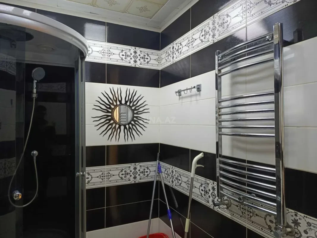 Kirayə verilir 3 otaqlı mənzil 120 m²
