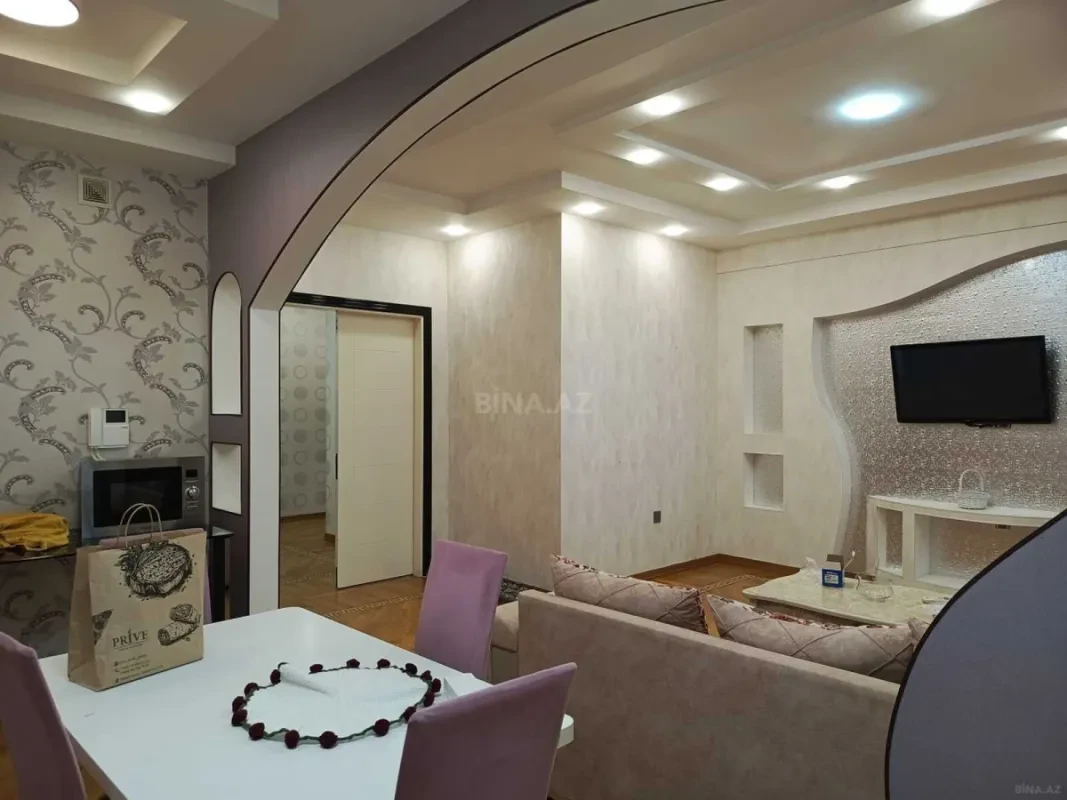 Kirayə verilir 3 otaqlı mənzil 120 m²