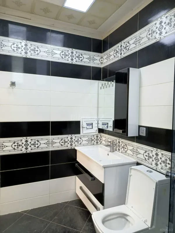 Kirayə verilir 3 otaqlı mənzil 120 m²