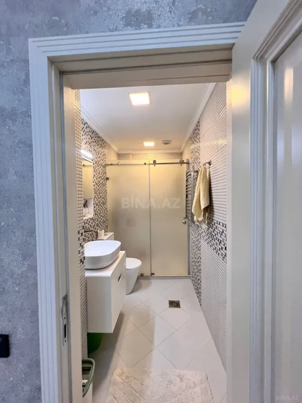 Satılır 3 otaqlı mənzil 95 m²
