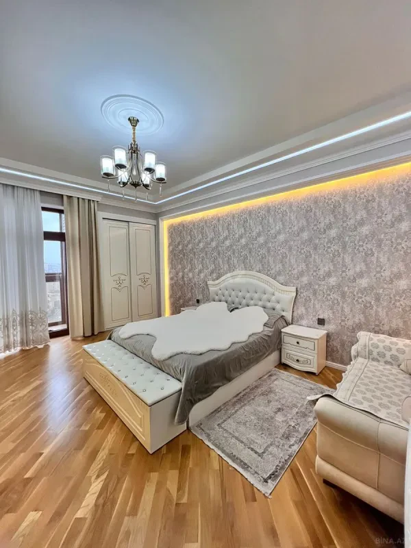 Satılır 3 otaqlı mənzil 95 m²